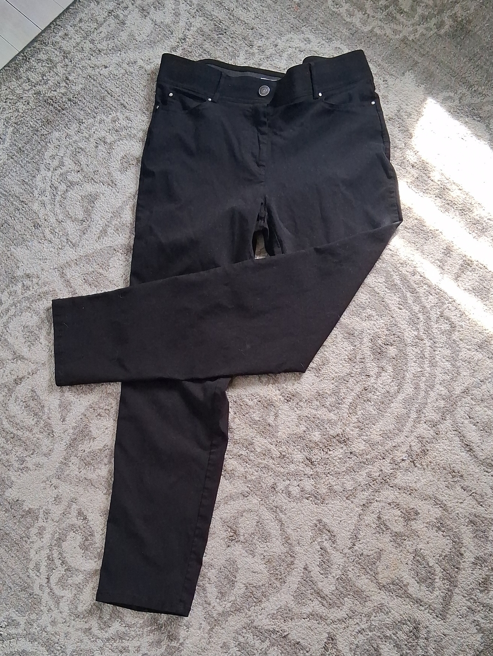 89th & Madison Black Stretch Pants